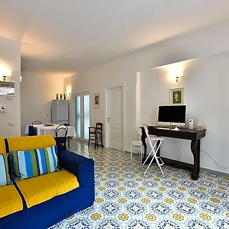 Il Gelsomino Bed & Breakfast 3*