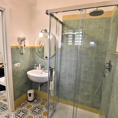 לינה וארוחת בוקר Il Gelsomino אמאלפי